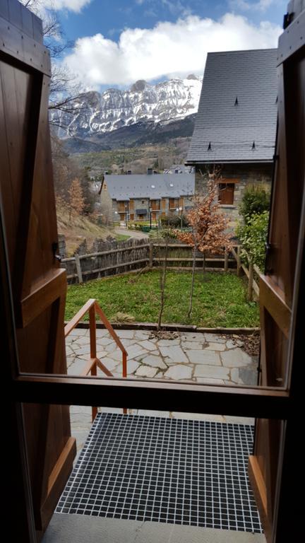 Pena O Telera Villa Tramacastilla de Tena Exteriör bild